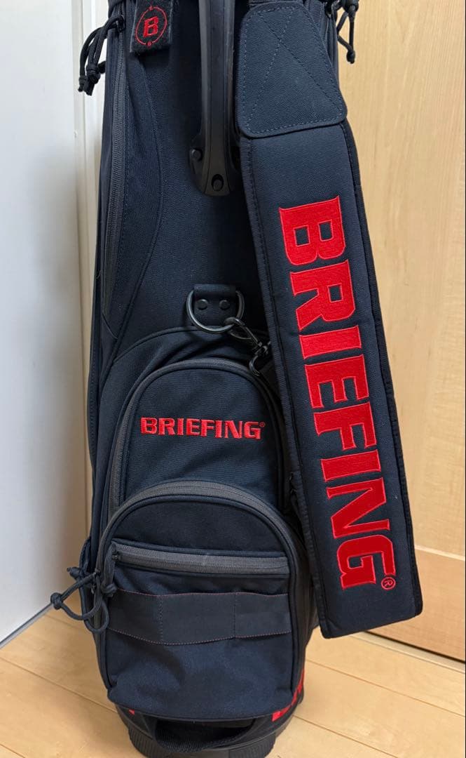 美品★ブリーフィング★キャディバッグ★ゴルフ★BRIEFING★ゴルフバッグ★黒