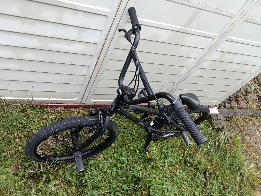 Aresbikes BMXバイク ブラック20インチ