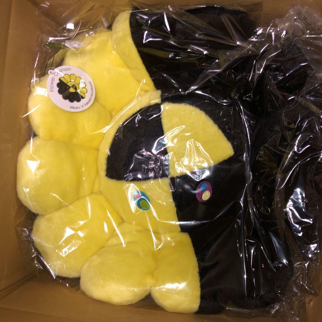 村上隆 ヒカル Collaboration Flower Cushion セット