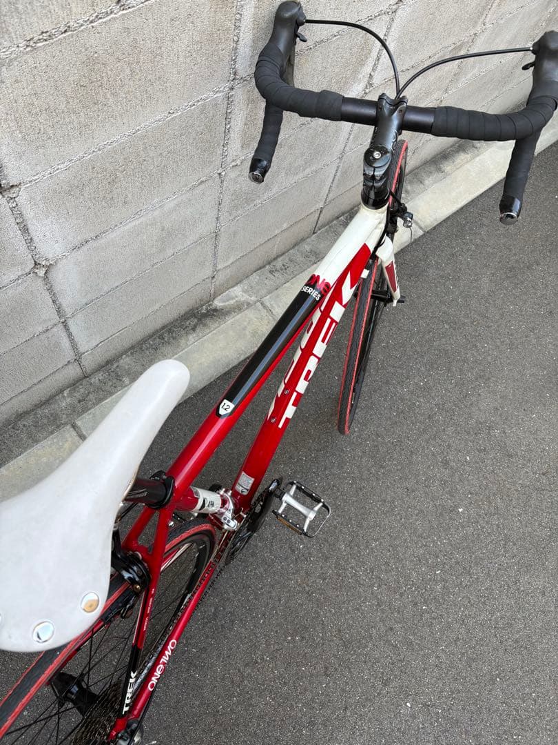 <両タイヤ新品>ロードバイク　トレック