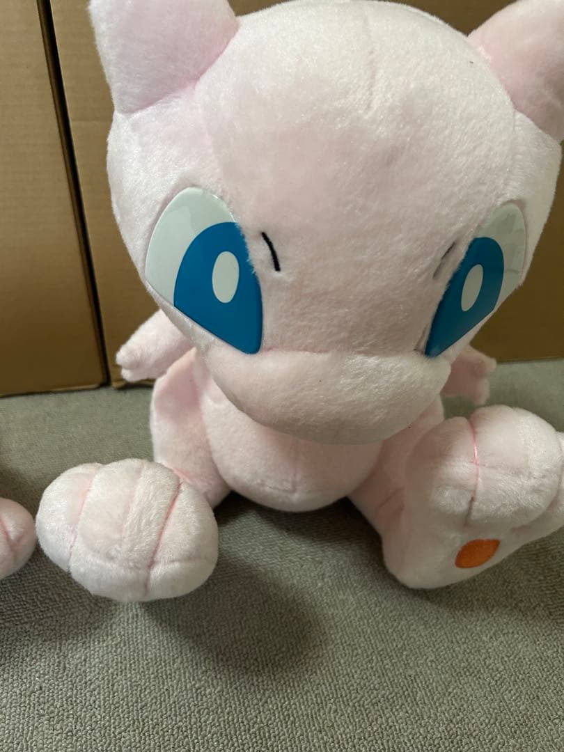 TOMY 1/1　おしゃべりミュウ　等身大　ぬいぐるみ　ポケモン　動作確認済み