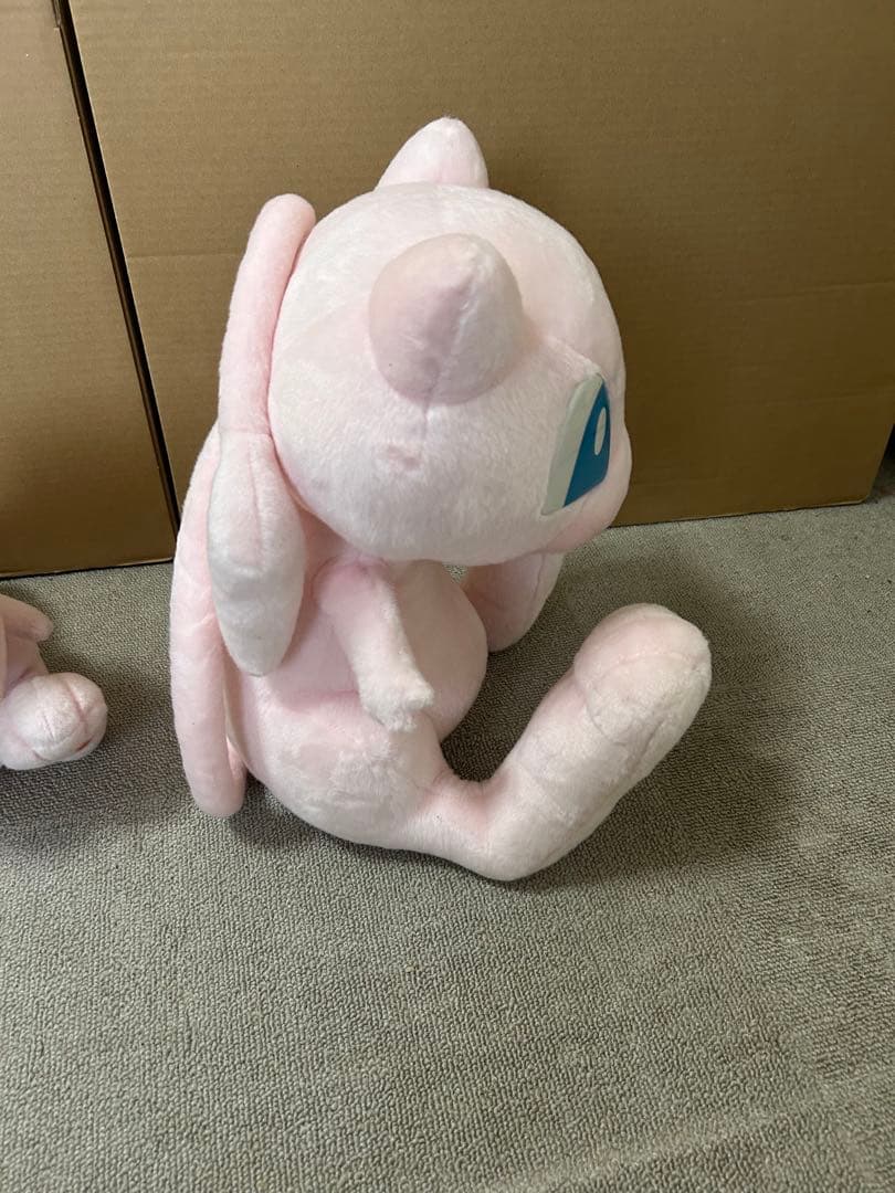 TOMY 1/1　おしゃべりミュウ　等身大　ぬいぐるみ　ポケモン　動作確認済み