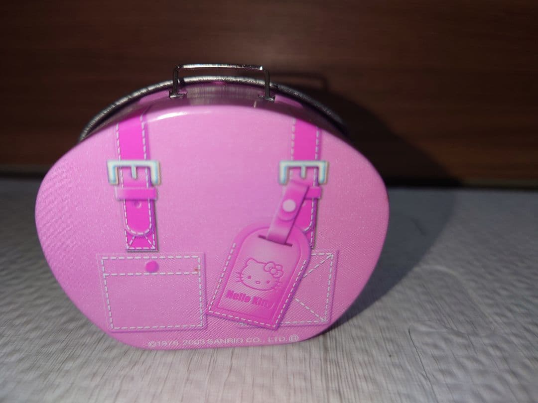 レア♥キティお散歩 チャーム♥ベルギーパピヨン