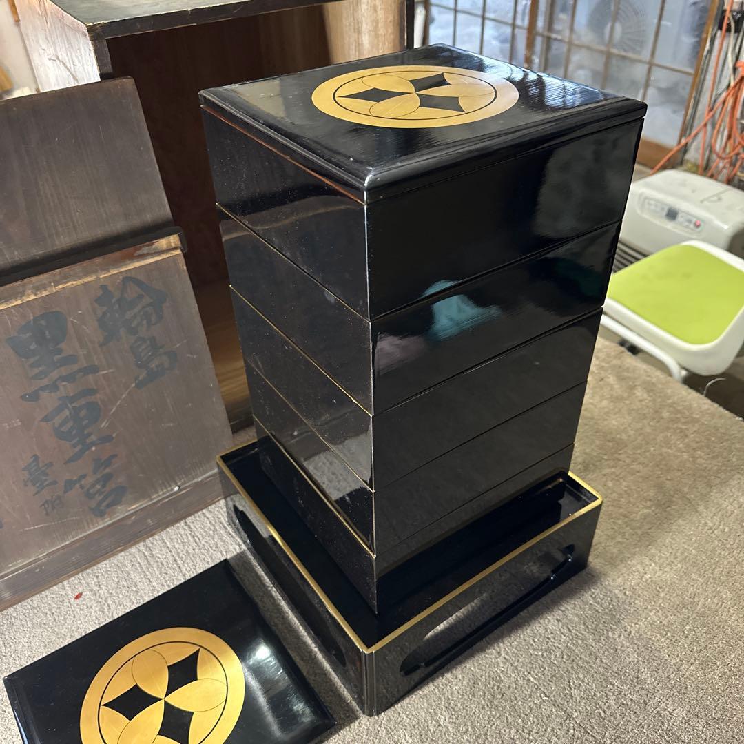 旧家 輪島塗 五段黒重箱 御膳付き 家紋 丸に九枚笹 時代漆器 アンティーク