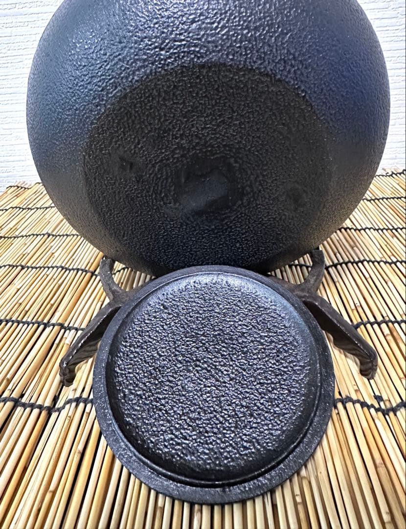 未使用品　南部成龍堂鋳造所　斎峰　及川光正造　大アラレ　南部鉄瓶　南部鉄器