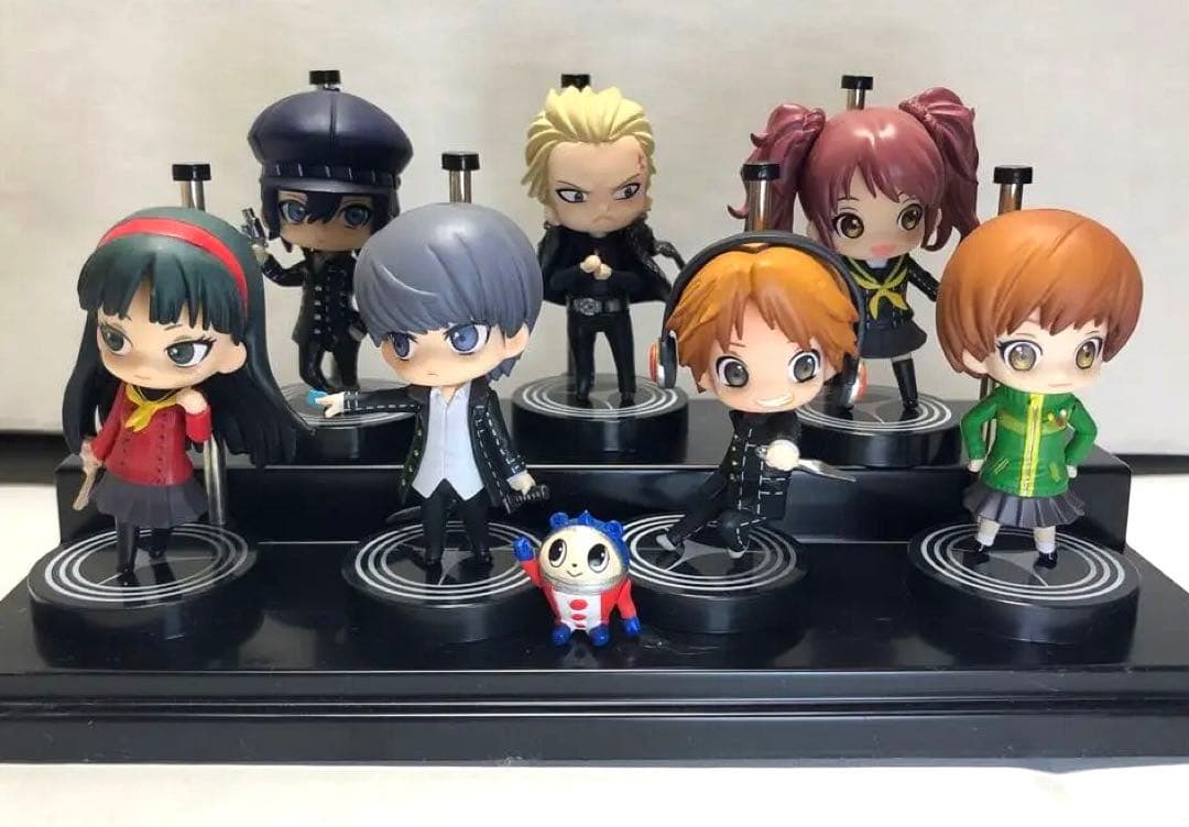 ペルソナ4 ワングランデフィギュアコレクション　7体セット