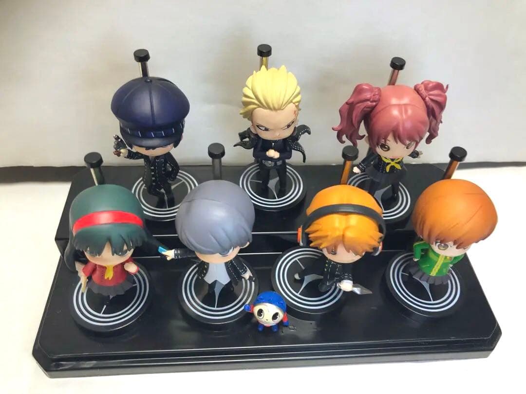ペルソナ4 ワングランデフィギュアコレクション　7体セット