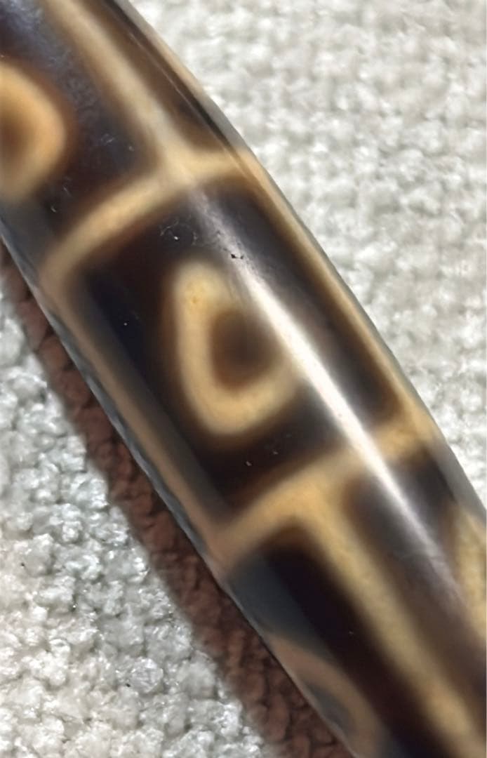 上肯天珠　仏心九眼天珠　1／送料込　匿名発送／チベット　天珠