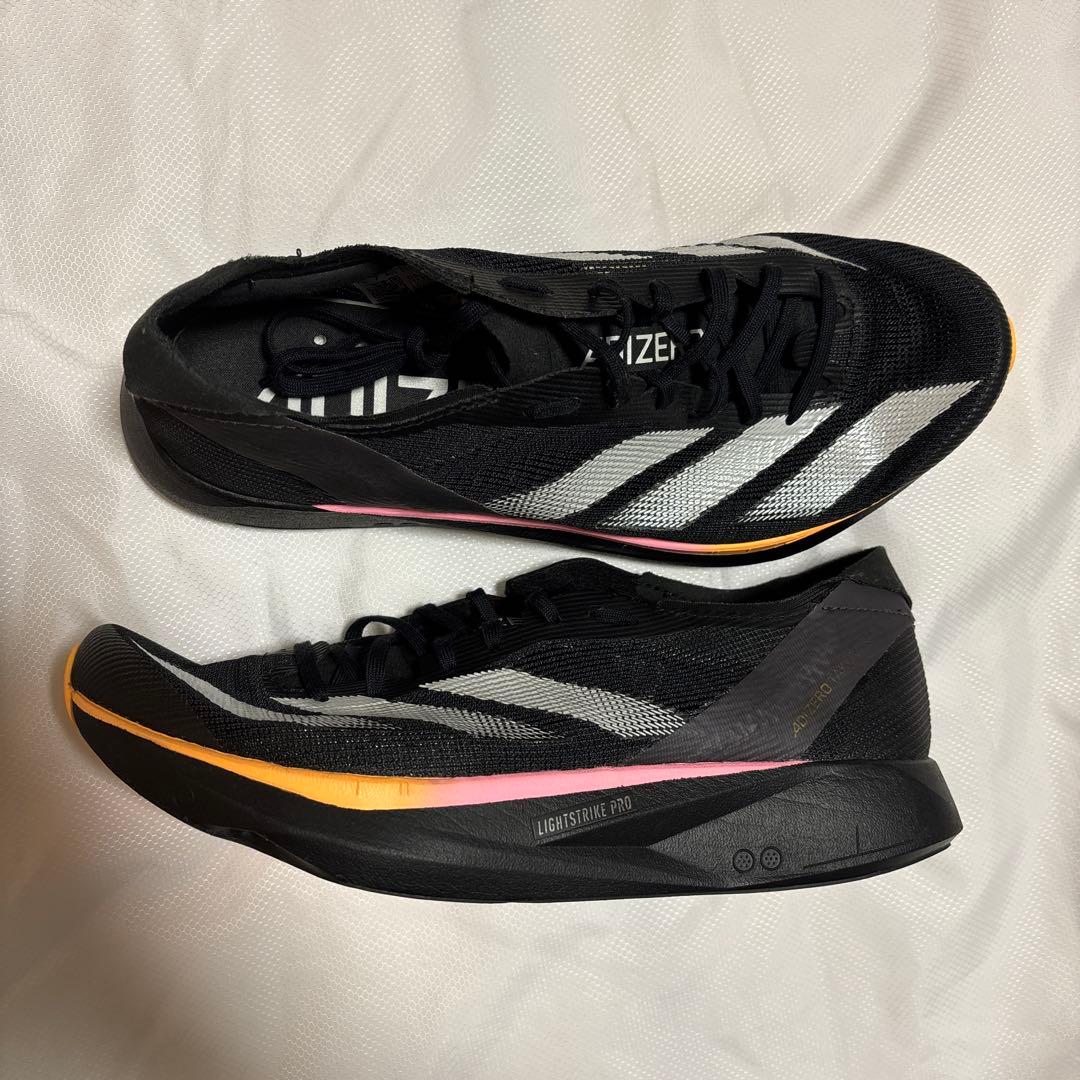 アディダス　アディゼロタクミセン10 25.5cm