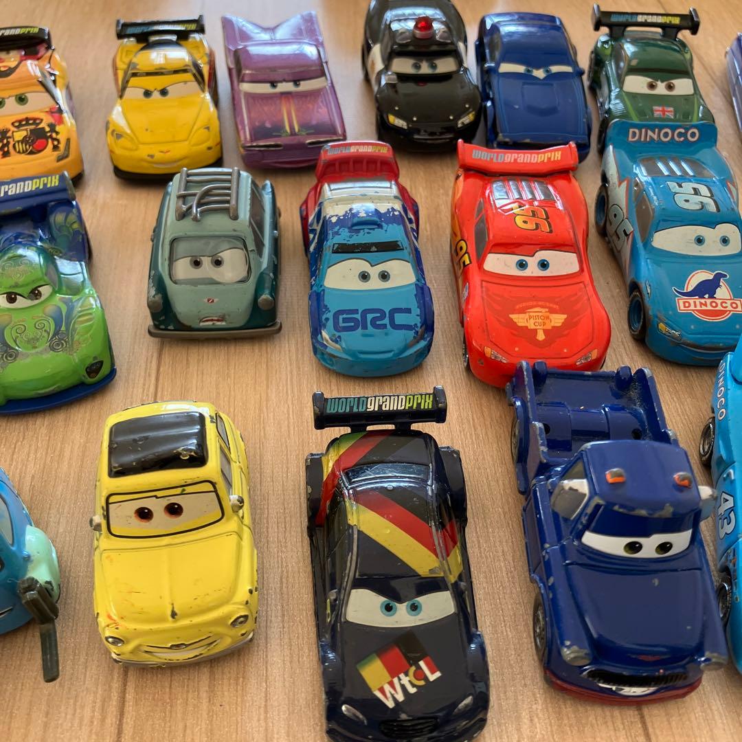 カーズ　トミカ　ミニカー　ジャンク品　廃盤品