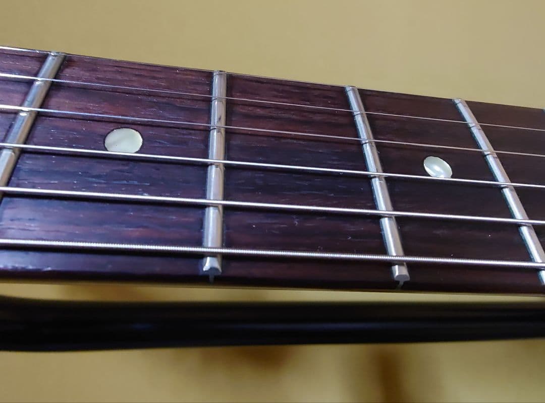 フェルナンデスエクスプローラーEX-145 ジャパンビンテージ　ギブソン風