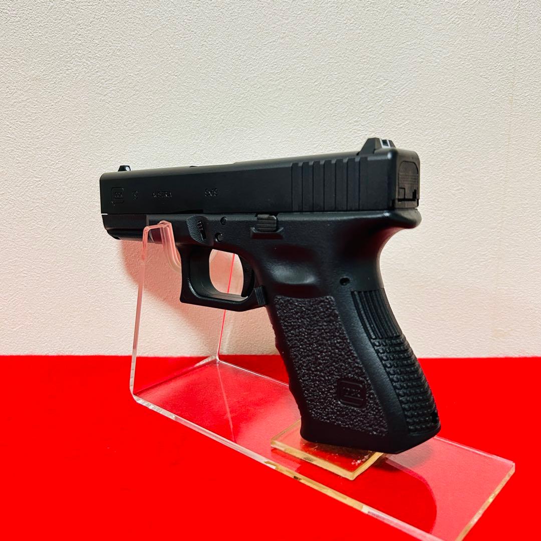 ほぼ新品 東京マルイ　グロック19 GEN.3 新品スペアマガジンつき　ガスブロ