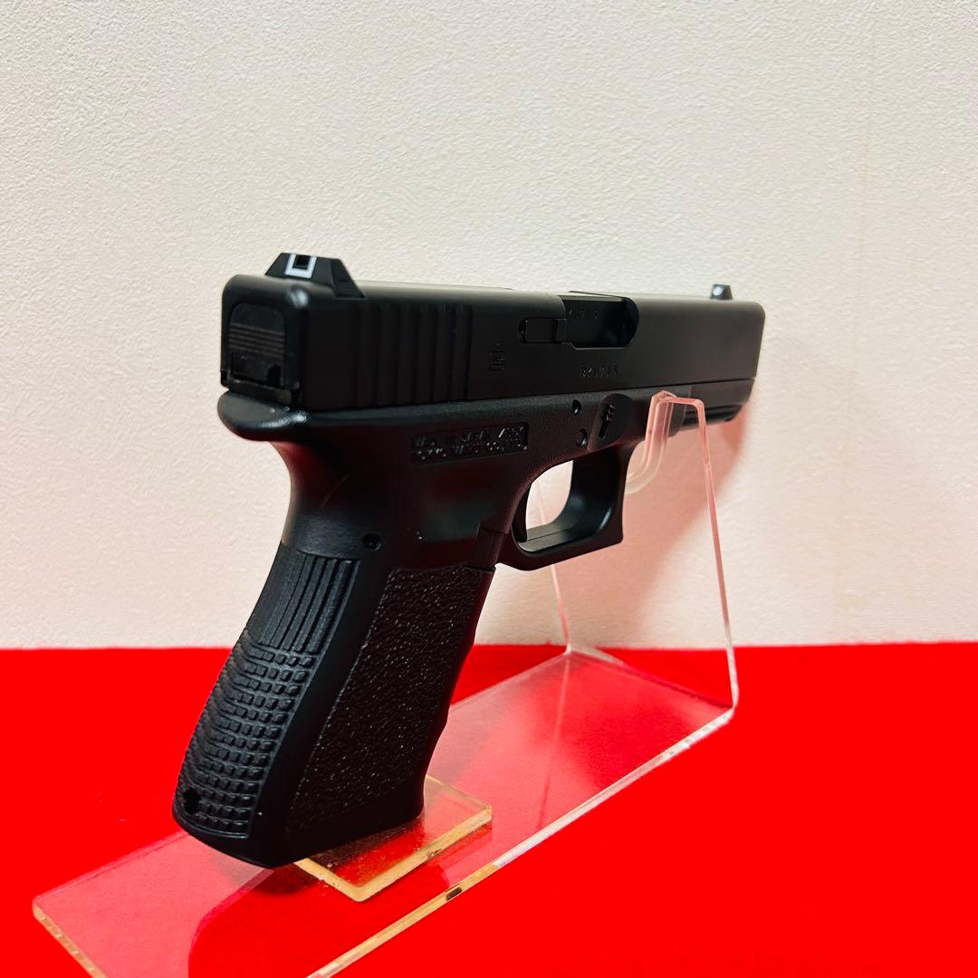 ほぼ新品 東京マルイ　グロック19 GEN.3 新品スペアマガジンつき　ガスブロ