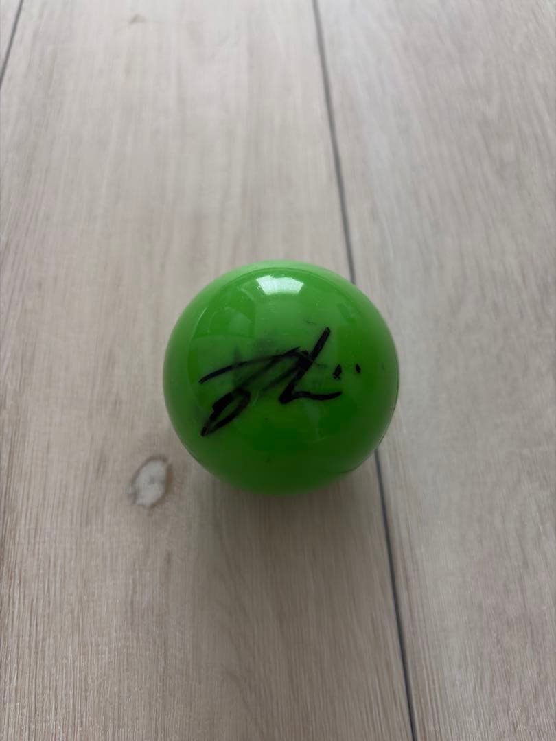 NCT WISHリク サインボール ウマチュン