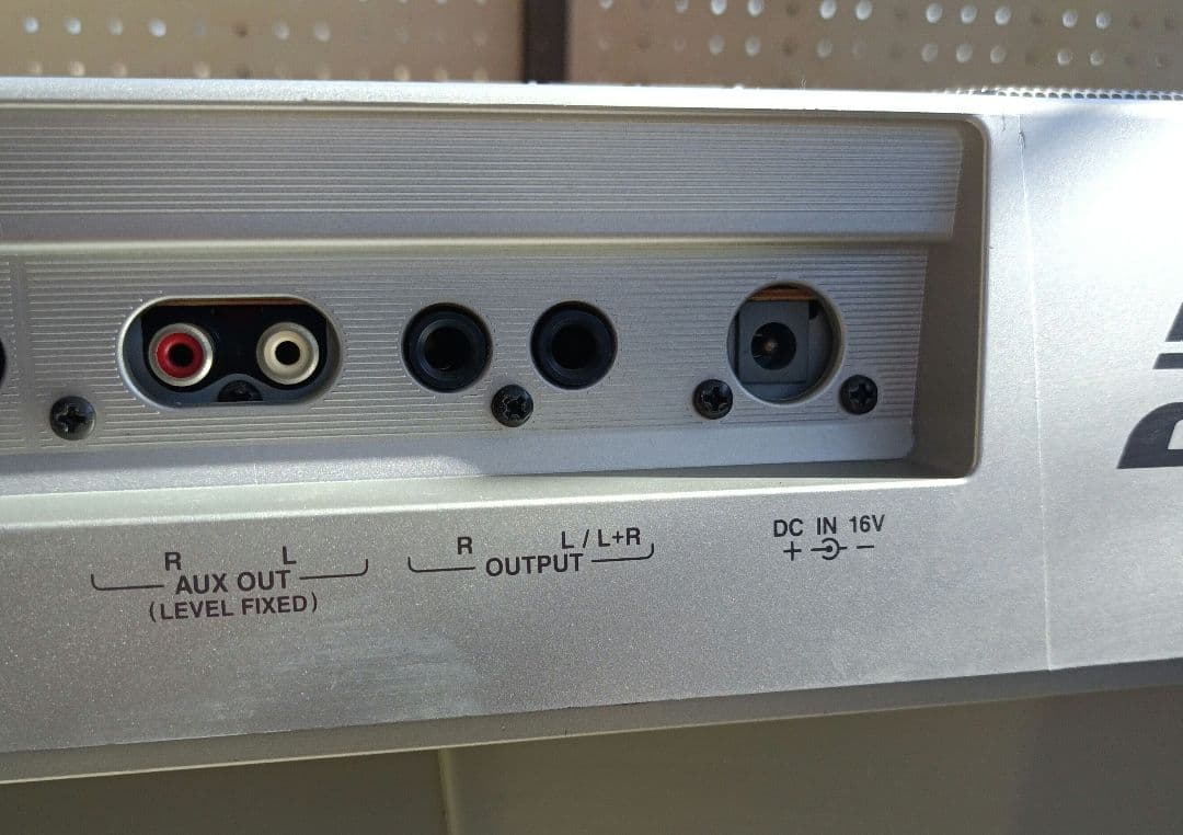 Yamaha PSR-2100シルバー 61鍵