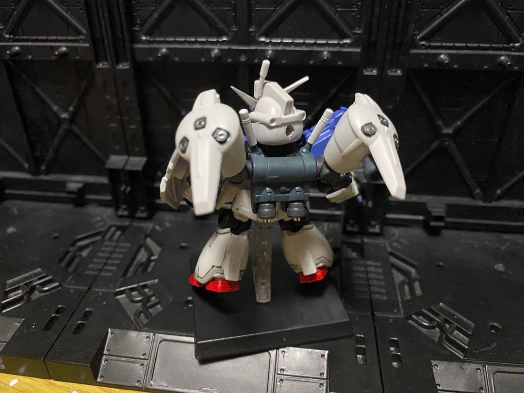 モビルスーツアンサンブル　GP-01フルバーニアン塗装中