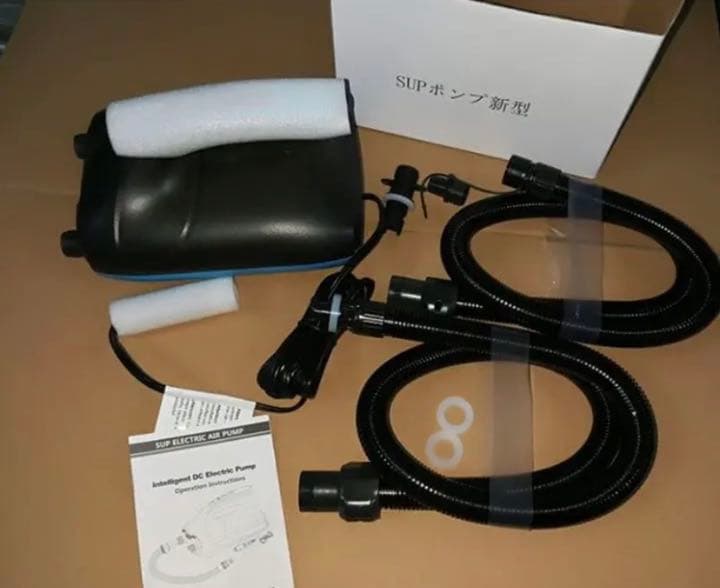 電動エアーポンプ DC12V空気入れ＆空気抜き20psiまで 新品 ライトブルー