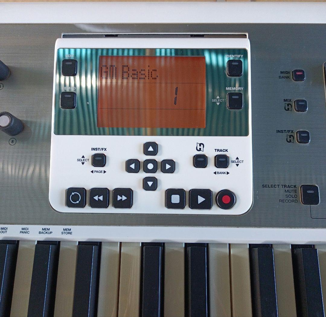 M-Audio Axiom air 61 MIDIコントローラー