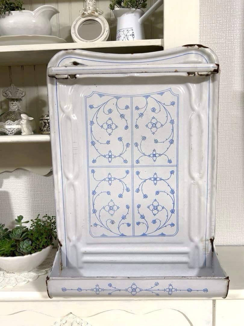 フランスアンティーク＊サキソニー柄ホーローレードルラック