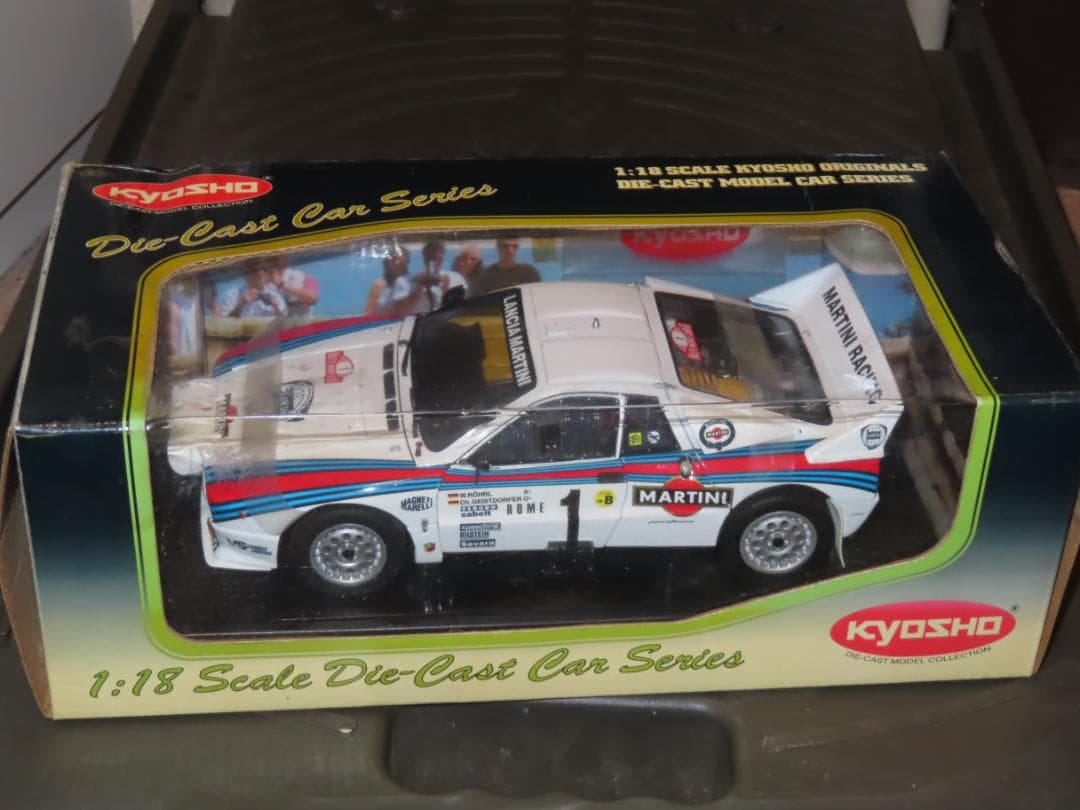 1/18 ランチア 037 ラリー ’83 モンテカルロ MARTINI #1