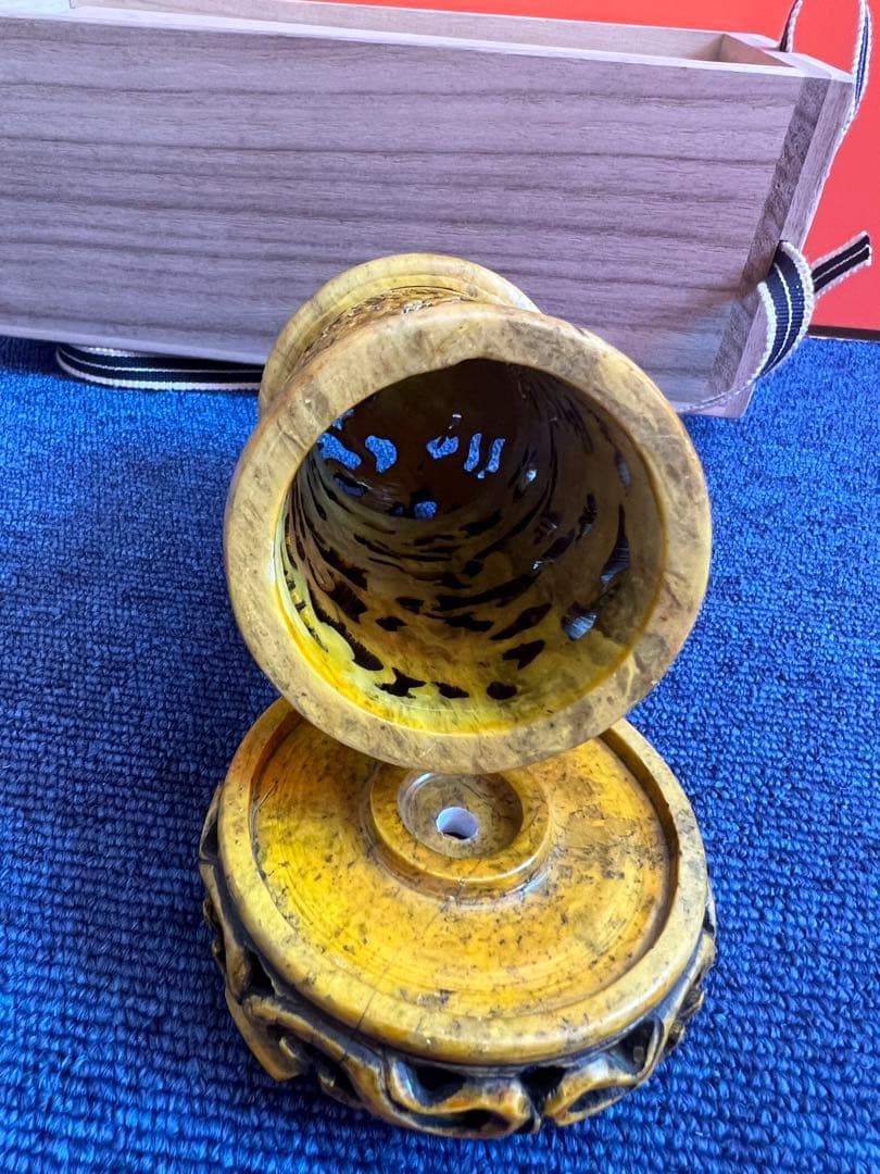 1104  中国　骨董　龍、亀模様　透かし彫り　香炉　時代物