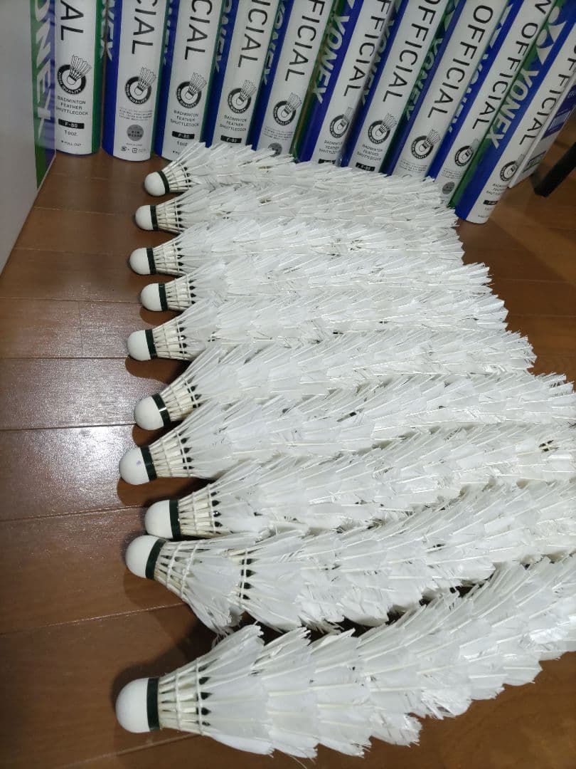 YONEX中古ニューオフィシャル130個入り