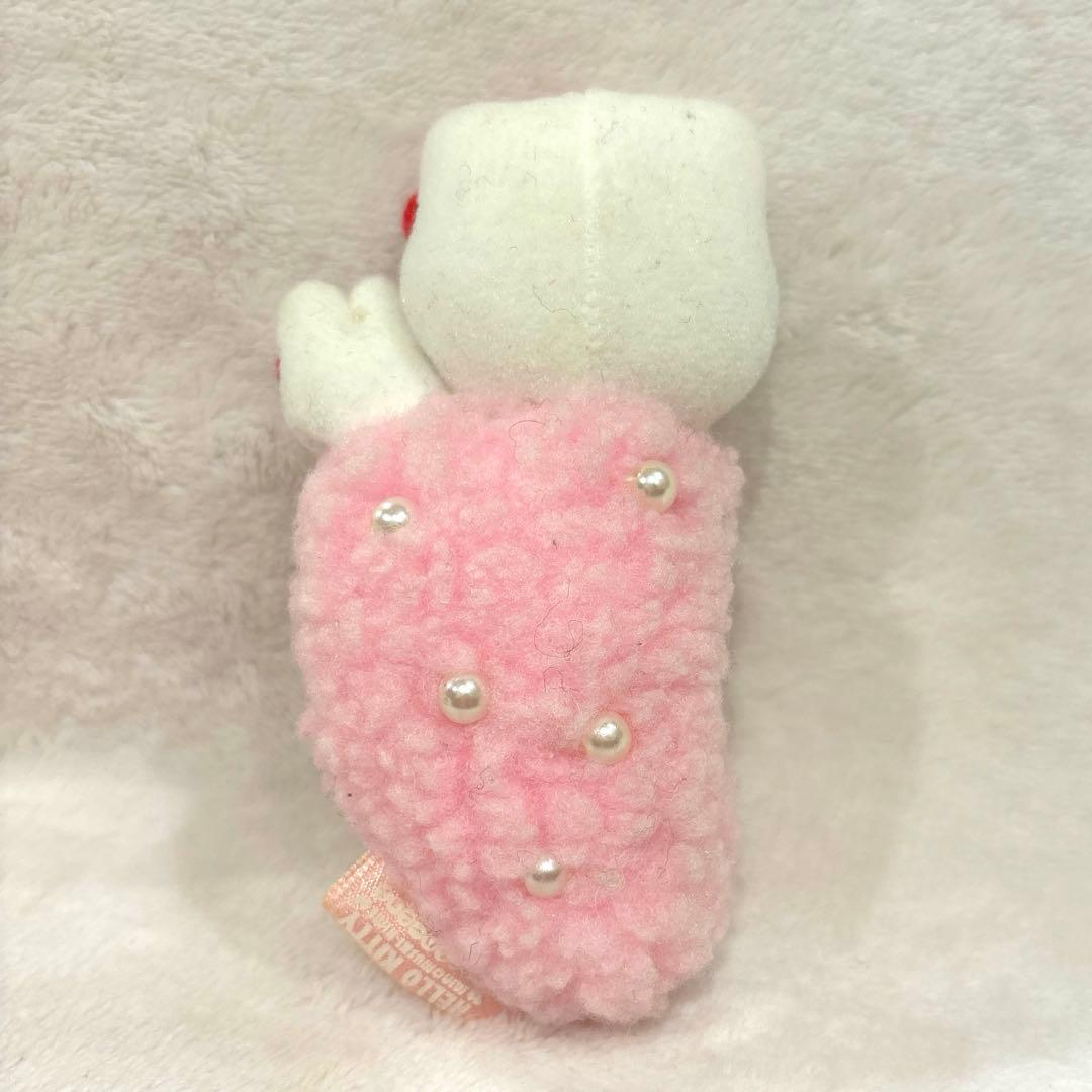 激レア　ご当地キティ ぬいぐるみキーホルダー　みのむし　平成レトロ 目とじ