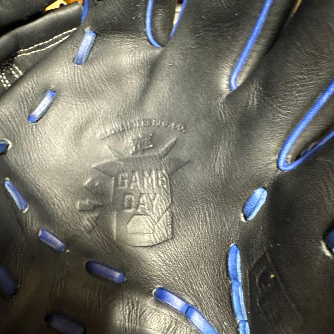 【即戦力】Gloveworks グラブワークス　内野用グローブ