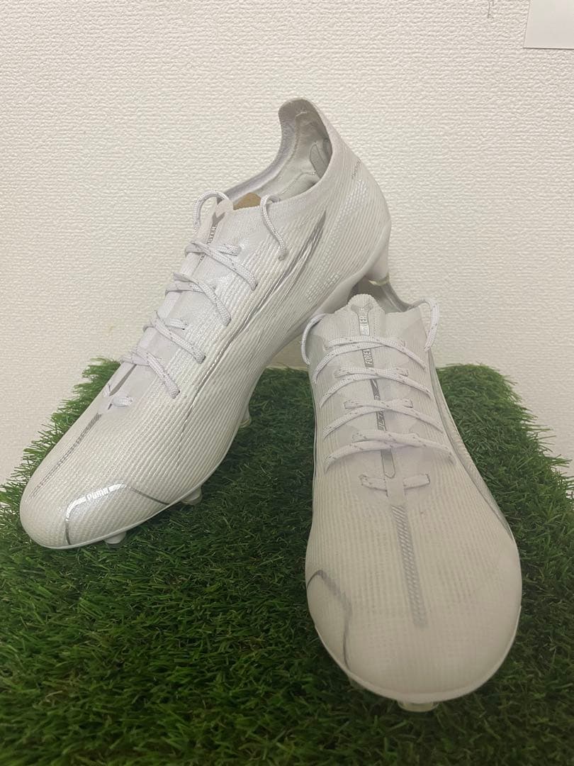 プーマ　ウルトラ5アルティメットHG/AG