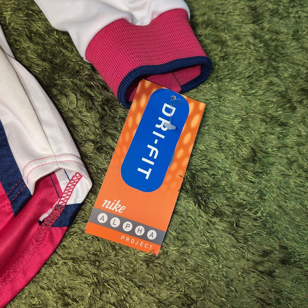 【タグ付】アーセナル Nike ベルカンプ　シャツ S　オーセンティック