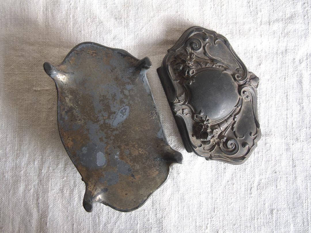 ヴィクトリアン様式アールヌーヴォー ピューター宝石箱 ジュエリーケース/K278