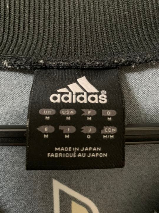 【adidas】渋谷店限定激レアジャージ(上のみ)