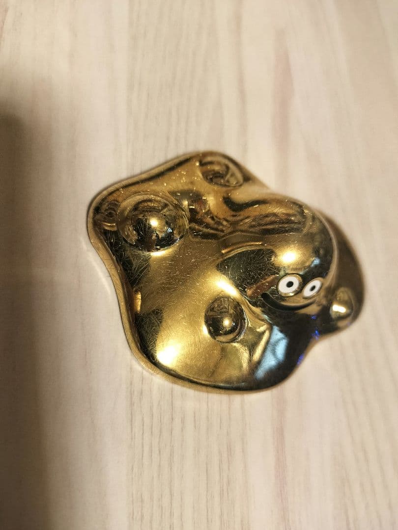 ドラゴンクエスト はぐれメタル 30周年記念 メタリック ゴールド