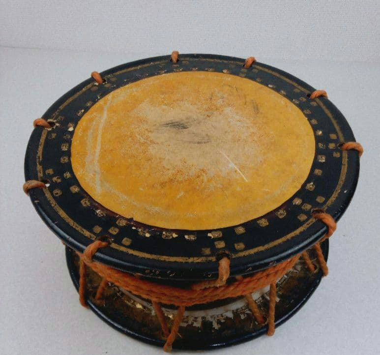 締め太鼓　直径35センチ厚み17センチ　和太鼓　お祭　黒漆塗り *AP11