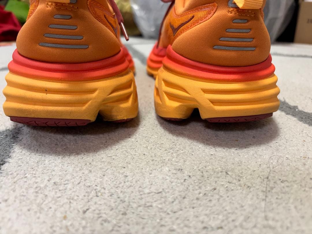 HOKA BONDI 8 ボンダイ（JPN日本28.0cm）オレンジ