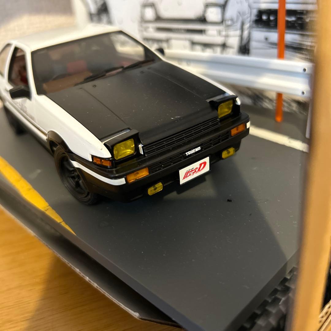 イニシャルD TOYOTA AE86 ミニカー　 台座ネジ欠品　ダイキャスト