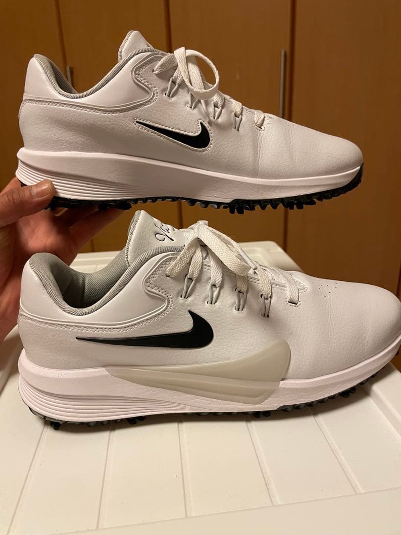 ナイキ ビクトリー プロ 4 ゴルフシューズ 27.5cm（ワイド）