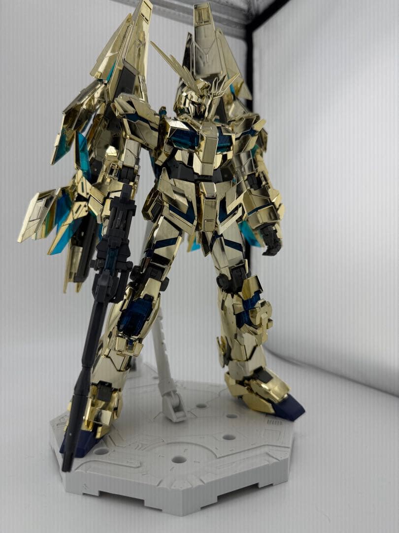 MGユニコーンガンダム3号機フェネクス ガンプラ