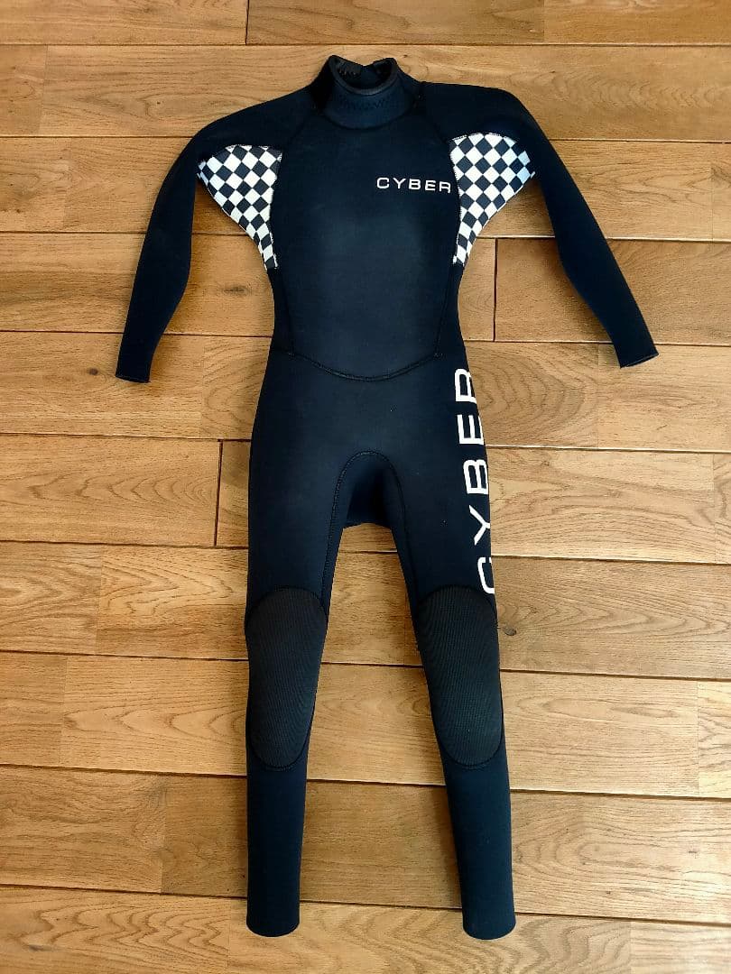 キッズ 120cm セイバーウエットスーツ ３mmフルスーツ(ブラック)