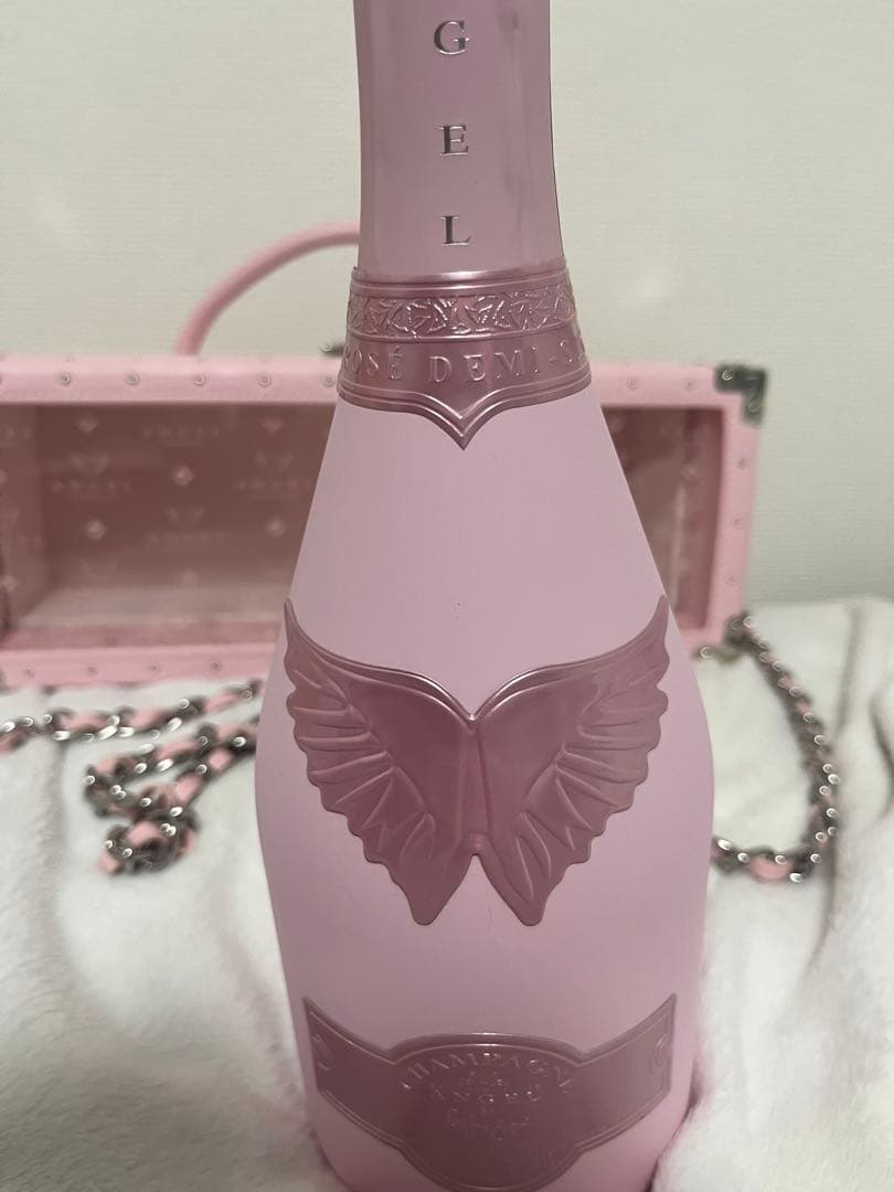 エンジェルシャンパン ドゥミセック ロゼ 未開封