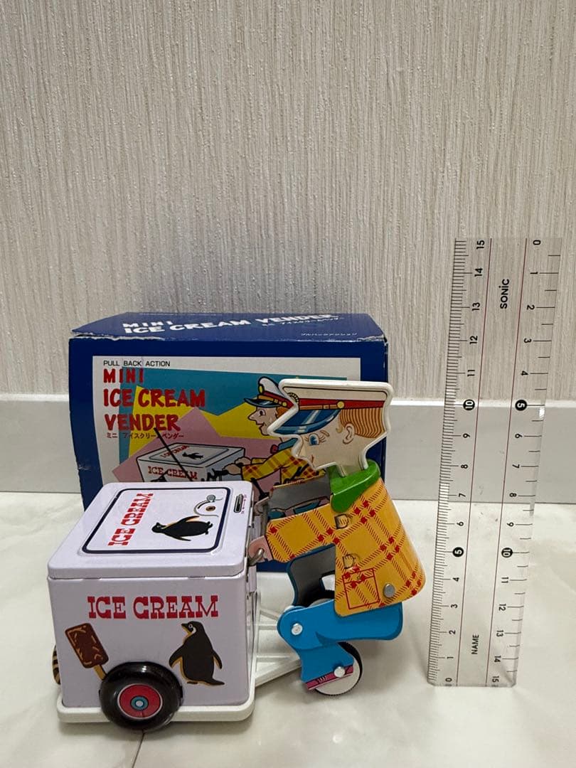 【ブリキのおもちゃ博物館館長　北原照久さん　直筆サイン入り】