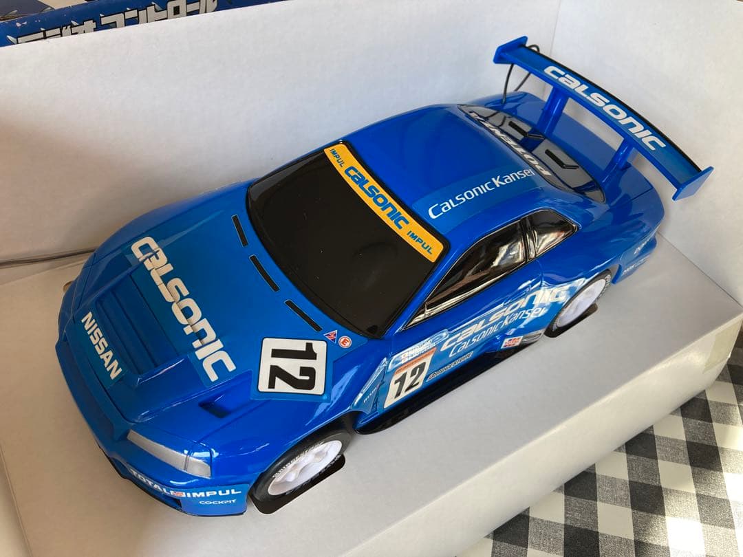 ラジコン 1/20. カルソニック スカイライン GT-R (旧 アサヒ製)