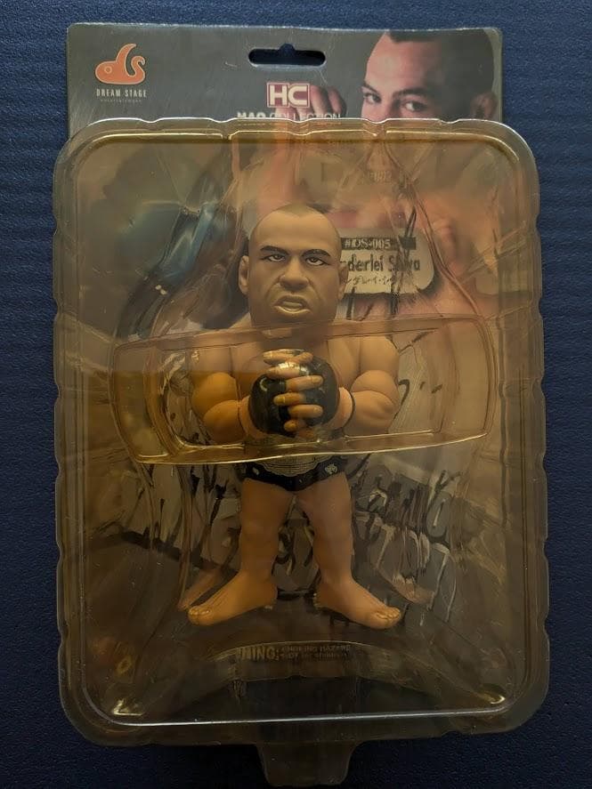 【激レア】PRIDE・UFC ヴァンダレイ・シウバ　サイン入りフィギア