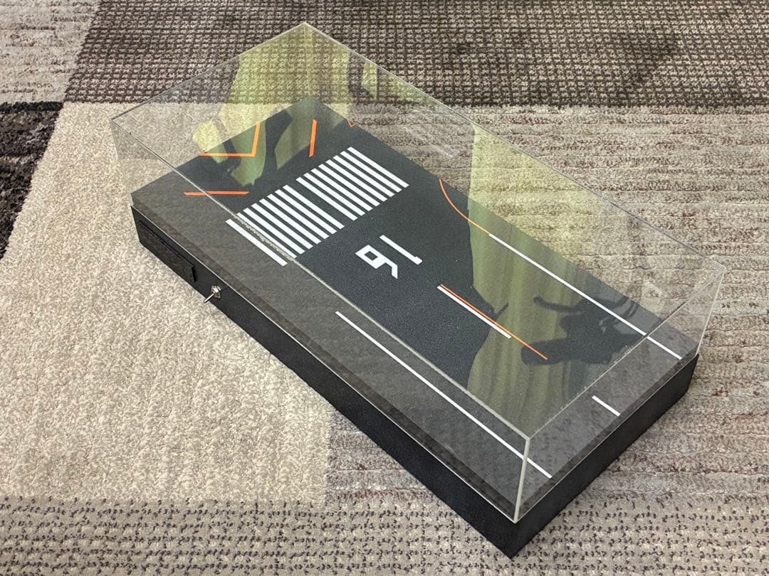 滑走路 福岡空港 RWY16 ジオラマ光ファイバー組込式ライトアップ 1/400