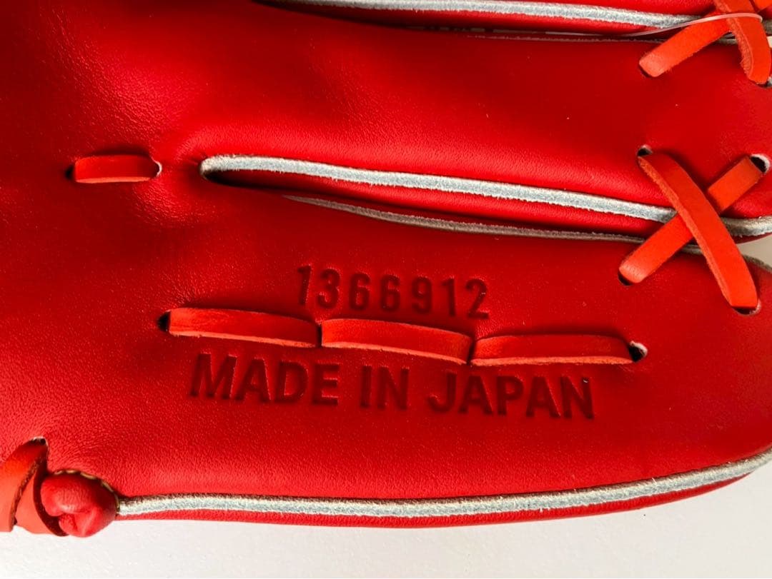 アンダーアーマー　硬式　アンディナイアブル 投手用 グローブ　日本製