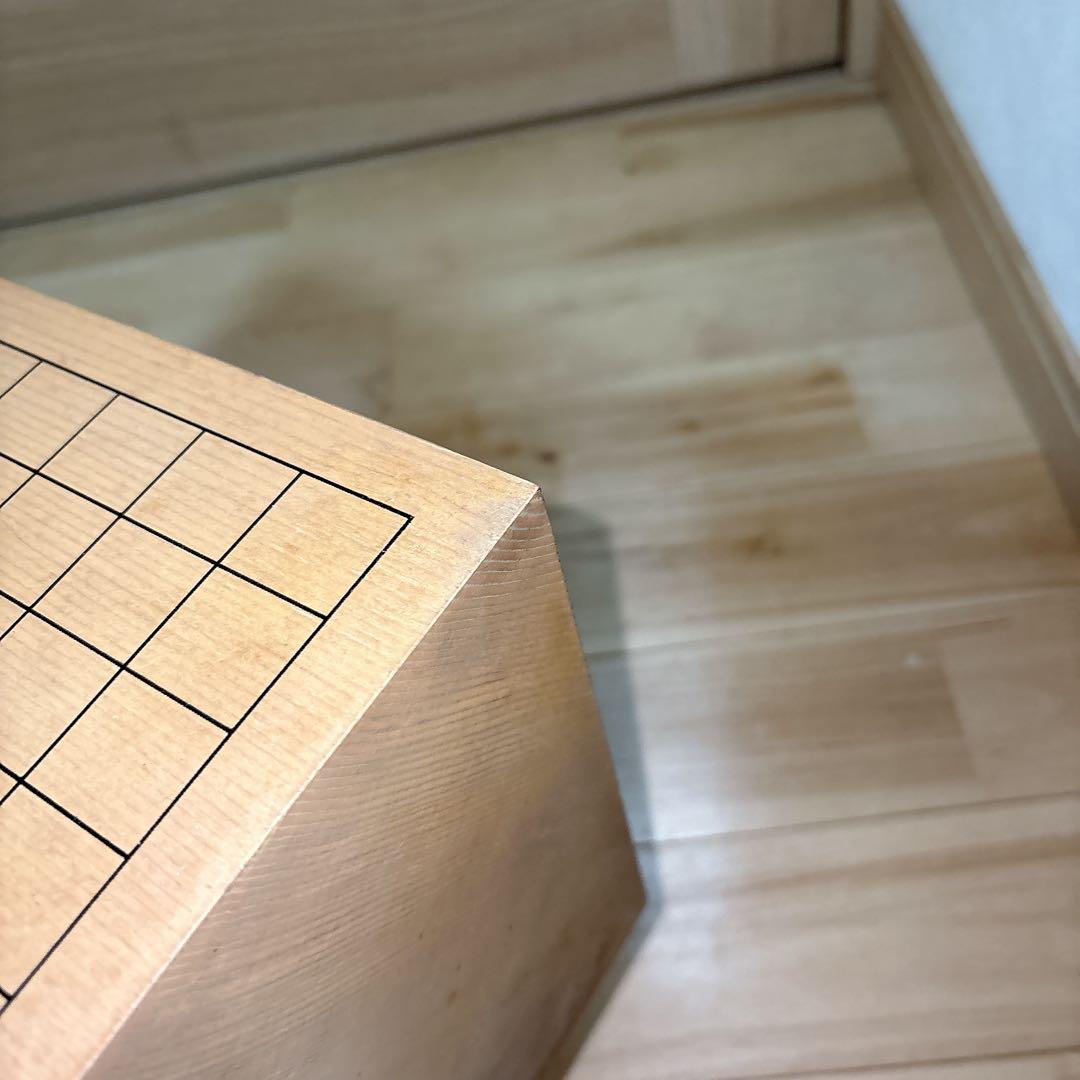 美品 碁盤 脚付き ヘソあり 天然木 厚さ17.3cm
