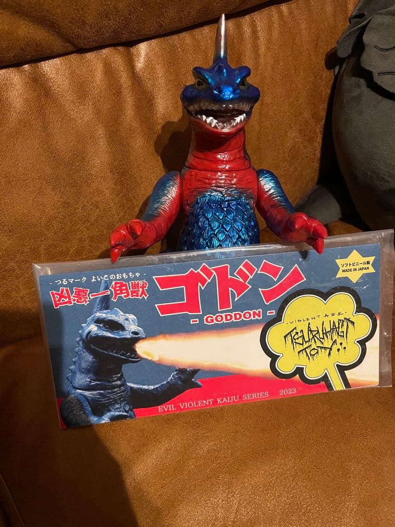 鶴脛玩具 凶悪一角獣ゴドン　パチ怪獣　ソフビ
