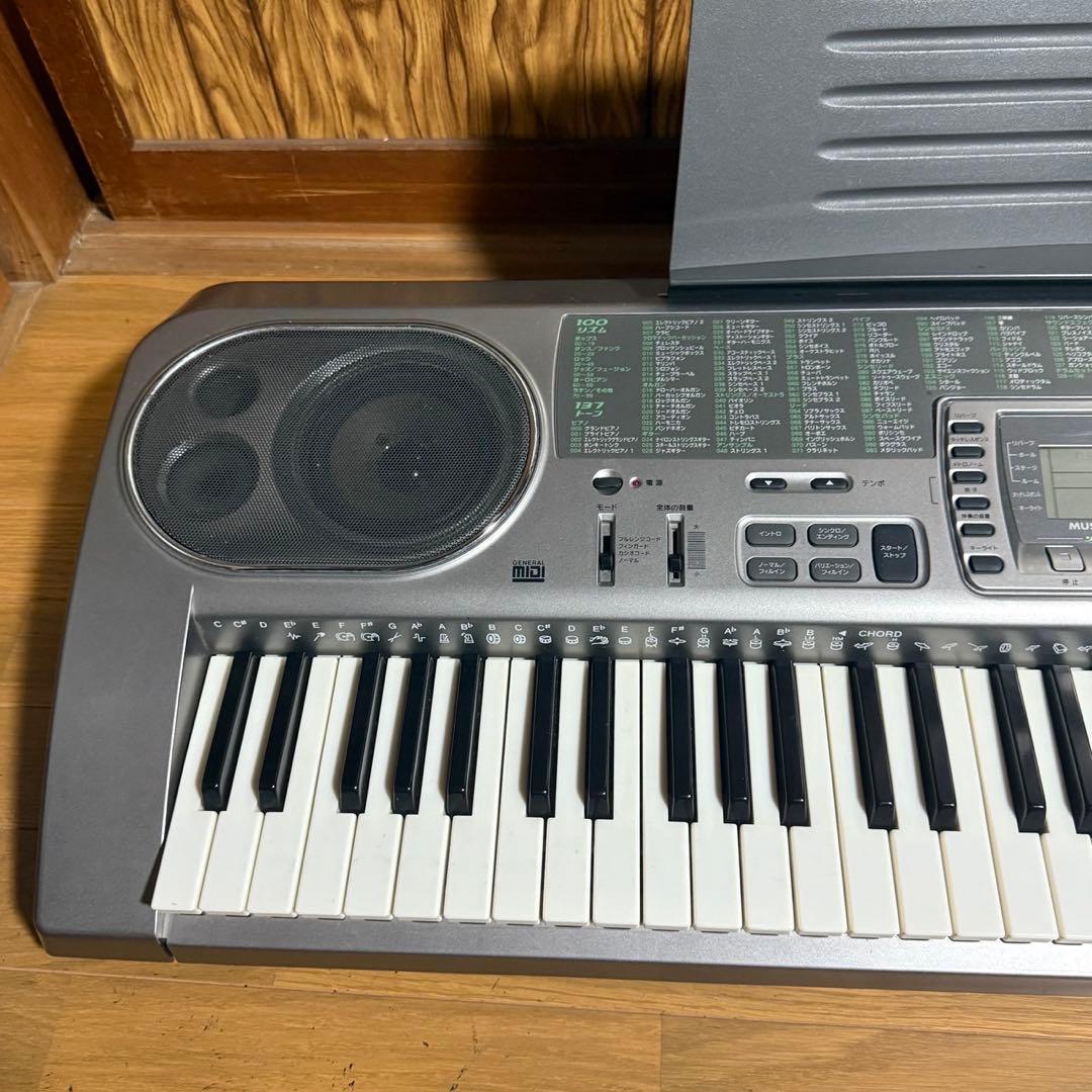 CASIOカシオ LK-80 電子ピアノ　ヒカリナビゲーション付き