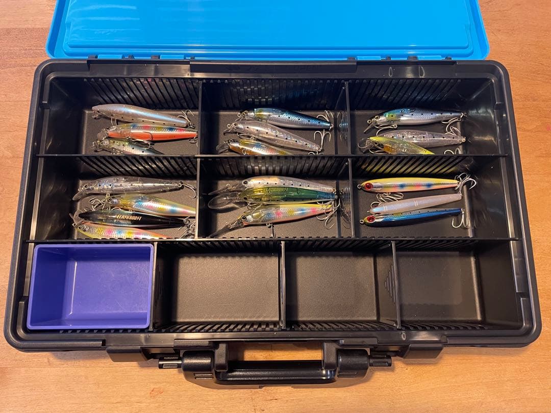 シマノ サイレントアサシン ➕ リングスター タックルボックス