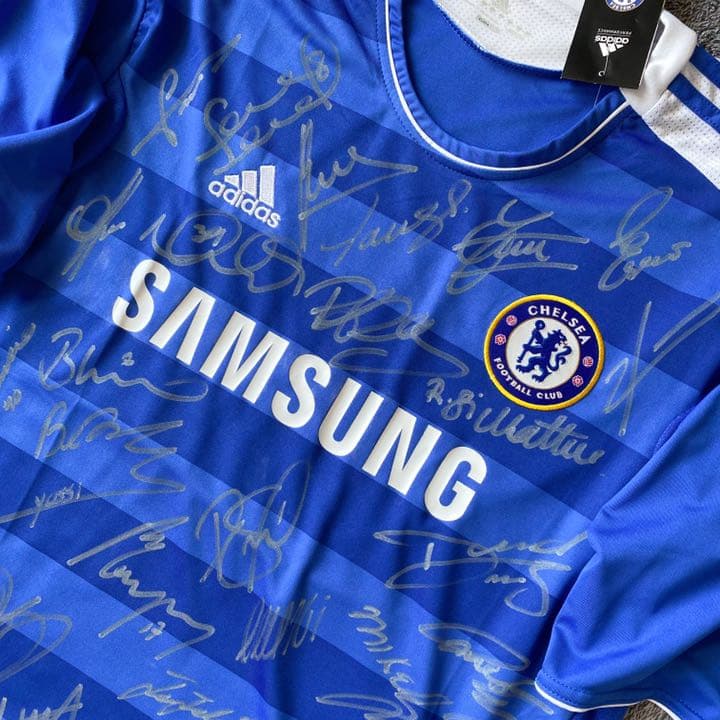 【証明書付】11-12 チェルシー２４選手＋スタッフ直筆サイン入り ユニフォーム
